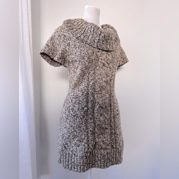 Vintage Y2K INC International Concepts Brown Short Sleeve Turtleneck Sweater - Picture 2 of 8